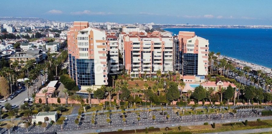 2+1 Lägenhet  i Antalya, Turkiet Nr. 178319