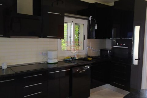 Продажа виллы  в Фамагусте, Северный Кипр 3+1, 224м2, №187752 – фото 7