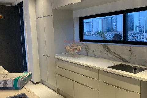 ویلا در  Girne ، ترکیه 4 خوابه ، 183 متر مربع.  شماره 187753 - 10