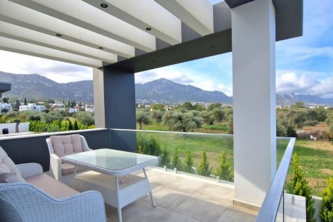 Villa for sale  in Girne, Northern Cyprus, 200m2, No. 211028 – photo 16