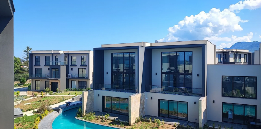 آپارتمان در  Girne ، ترکیه 85 متر مربع.  شماره 211056