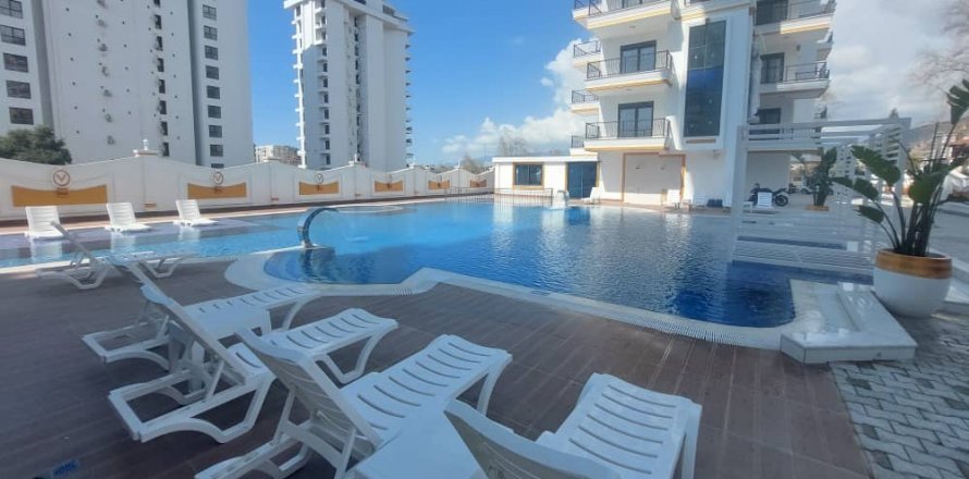 1+1 Apartment  in Alanya, Antalya, Turkey No. 185758