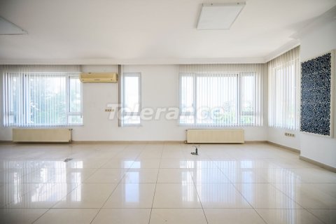 Продажа квартиры  в Анталье, Турция 3+1, 190м2, №193624 – фото 5