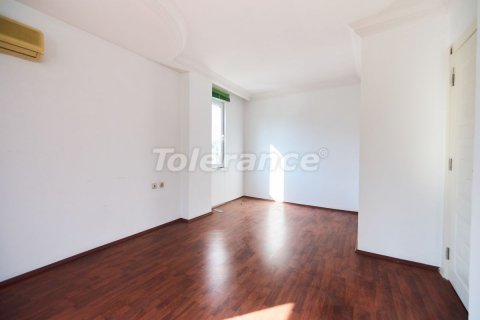 Продажа квартиры  в Анталье, Турция 3+1, 190м2, №193624 – фото 15