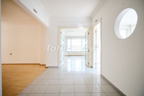 Продажа квартиры  в Анталье, Турция 3+1, 190м2, №193624 – фото 3