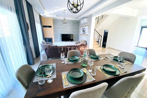 Продажа виллы  в Фамагусте, Северный Кипр 3+1, 300м2, №193629 – фото 8