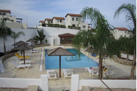 Продажа виллы в Гирне, Северный Кипр 3+1, 175м2, №190710 – фото 2