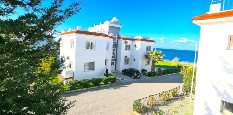 3+1 Lejlighed  i Girne,  Nr. 190712