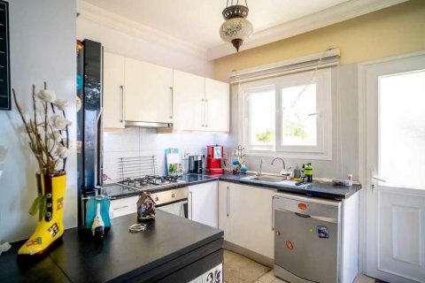 Продажа квартиры в Гирне, Северный Кипр 3+1, 130м2, №190719 – фото 7