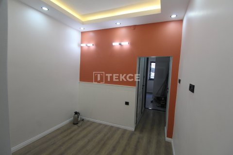 فيلا في  Istanbul 5 غرفة نوم ، 120 متر مربع . ر قم 187054 - 10