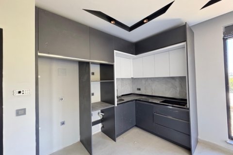 Продажа квартиры  в Анталье, Турция 1+1, 50м2, №189247 – фото 8