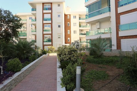 Продажа квартиры  в Анталье, Турция 2+1, 110м2, №191492 – фото 6