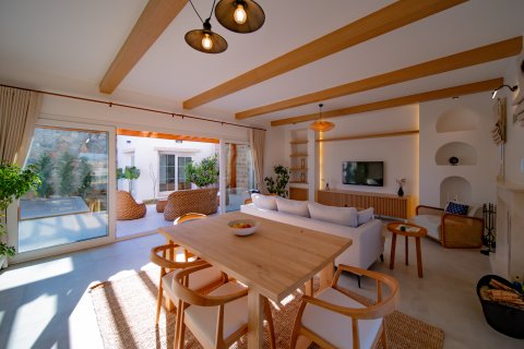 2+1 Villa  i Bodrum, Mugla, Tyrkiet Nr. 182115 - 4