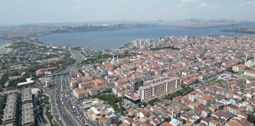 2+1 Wohnung  in Istanbul, Türkei Nr. 189743