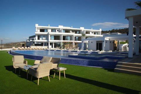 Apartment for sale  in Girne, Northern Cyprus, studio, 42m2, No. 187784 – photo 2