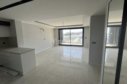 Daire  1+1  Kuşadası, Aydın, Türkiye №193319 - 10