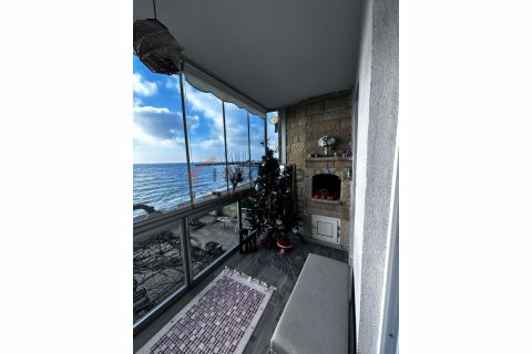 Продажа квартиры  в Бююкчекмедже, Стамбуле, Турция 1+3, 200м2, №190468 – фото 3