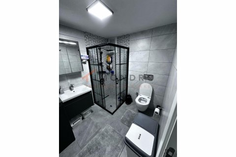 Продажа квартиры  в Бююкчекмедже, Стамбуле, Турция 1+3, 200м2, №190468 – фото 14