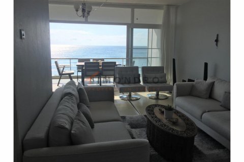 Продажа квартиры  в Бююкчекмедже, Стамбуле, Турция 3+1, 130м2, №190467 – фото 9