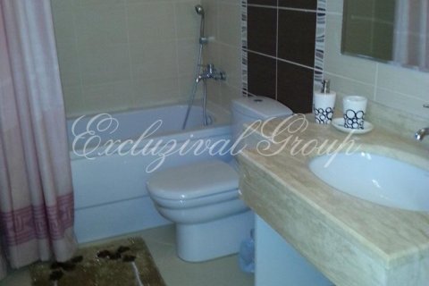 Аренда квартиры  в Кемере, Анталье, Турция 2+1, 90м2, №191630 – фото 11