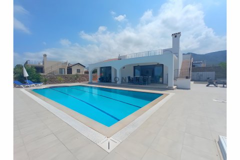 2+1 Villa  i Bahceli, Girne,  Nr. 177324 - 1
