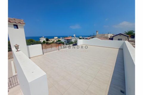 2+1 Villa  i Bahceli, Girne,  Nr. 177324 - 29