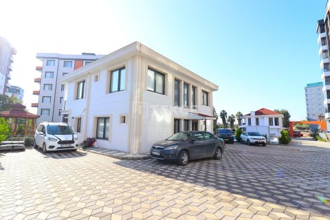 5+1 Villa  in Mezitli, Mersin, Türkei Nr. 194051 - 3