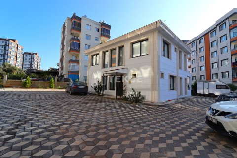 5+1 Villa  in Mezitli, Mersin, Türkei Nr. 194051 - 1