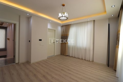 5+1 Villa  in Mezitli, Mersin, Türkei Nr. 194051 - 20