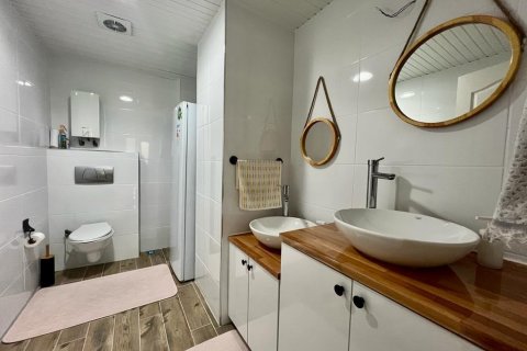 Продажа квартиры  в Аланье, Анталье, Турция 5 комн., 240м2, №194046 – фото 16