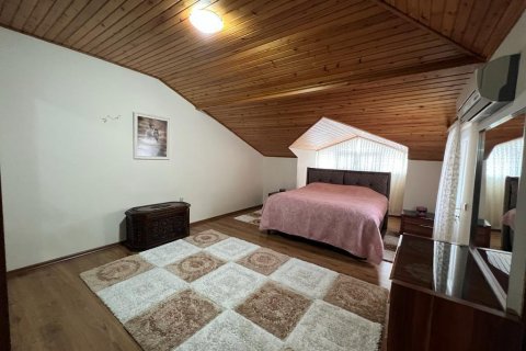 Продажа квартиры  в Аланье, Анталье, Турция 5 комн., 240м2, №194046 – фото 11