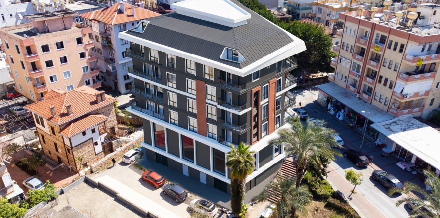 Квартира  3-х ком. в Аланье, Анталья, Турция №191090