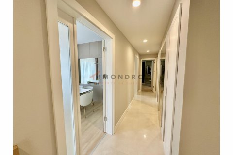 Apartment for sale  in Bagcilar, Istanbul, Turkey, 4 bedrooms, 197m2, No. 191666 – photo 20