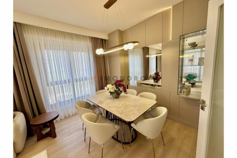 Apartment for sale  in Bagcilar, Istanbul, Turkey, 4 bedrooms, 197m2, No. 191666 – photo 14