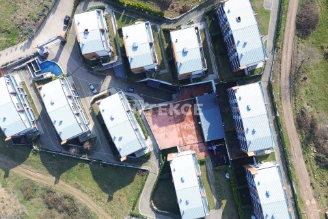 4+1 Lejlighed  i Yalova, Tyrkiet Nr. 183592 - 29