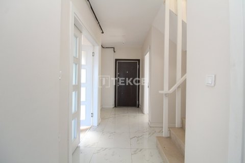 4+1 Lejlighed  i Yalova, Tyrkiet Nr. 183592 - 16