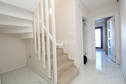 4+1 Lejlighed  i Yalova, Tyrkiet Nr. 183592 - 17
