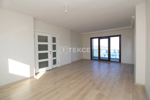 4+1 Lejlighed  i Yalova, Tyrkiet Nr. 183592 - 18