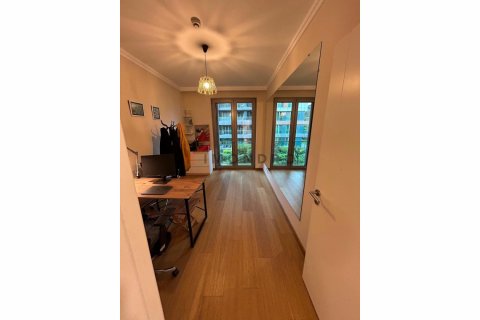 آپارتمان در Sariyer،  Istanbul ، ترکیه 3 خوابه ، 168 متر مربع.  شماره 192629 - 26