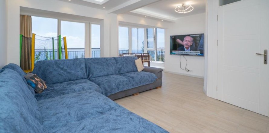 Вилла  4-х ком. в Демирташе, Аланья, Анталья, Турция №162052