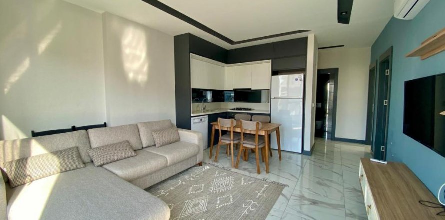 Квартира  3-х ком. в Махмутларе, Анталья, Турция №186845