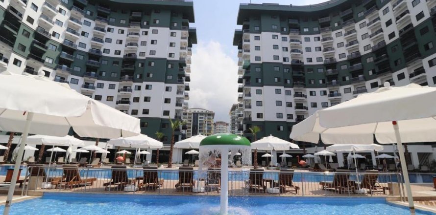 Квартира  2-х ком. в Махмутларе, Анталья, Турция №188764