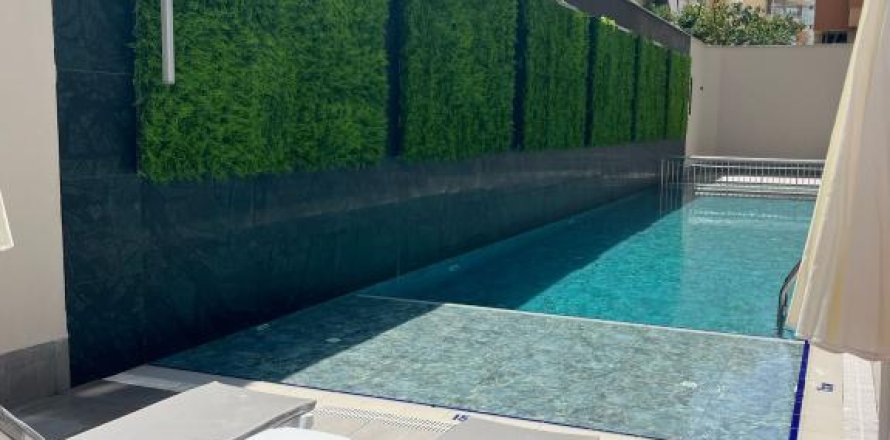 Apartment in Mahmutlar, Antalya, Turkey No. 188102