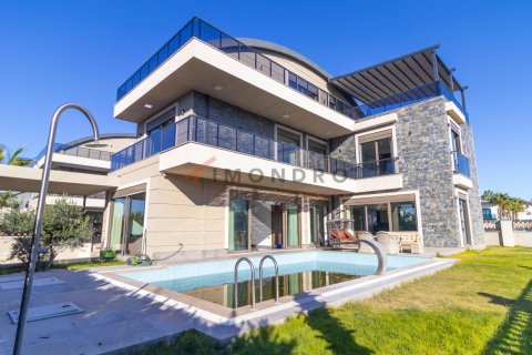 شقة في  Belek 6 غرفة نوم ، 410 متر مربع . ر قم 185691 - 1