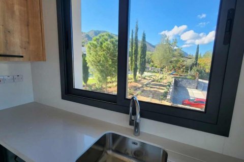 Продажа квартиры  в Гирне, Северный Кипр 2+1, 80м2, №190756 – фото 5