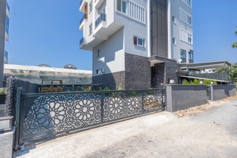 Продажа квартиры  в Анталье, Турция 1+1, 55м2, №184675 – фото 2