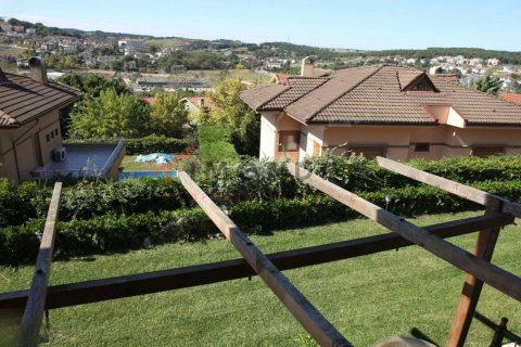 6+1 Villa  i Sariyer, Istanbul, Tyrkiet Nr. 184083 - 2