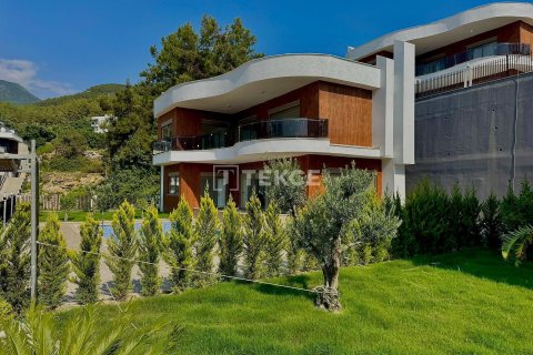 Продажа виллы  в Аланье, Анталье, Турция 4+1, 200м2, №159258 – фото 20