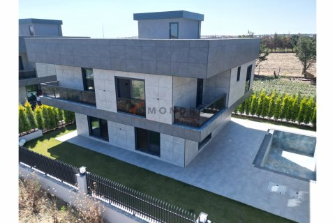 Продажа виллы  в Силиври, Стамбуле, Турция 4+1, 430м2, №193493 – фото 1