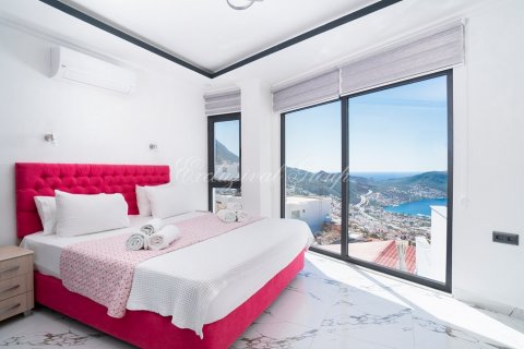 4+1 Villa  in Kalkan, Antalya, Türkei Nr. 192218 - 12